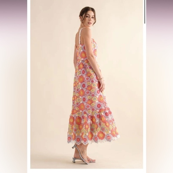 Work of Art Floral Lace Spaghetti Strap Midi dress - Picture 1 of 8